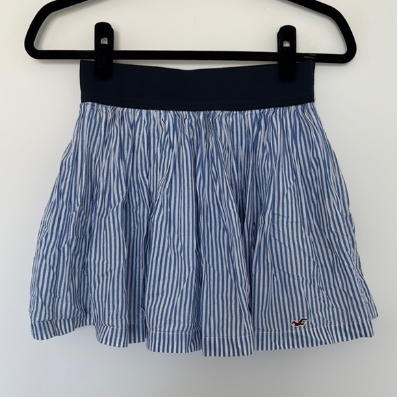 Hollister Dresses & Skirts - Hollister Vintage Y2K Striped Skirt - Size M